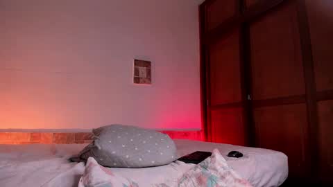 max_valiant1 online show from 12, 11, 2025