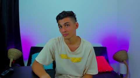 MAX     online show from 9, 10, 2025