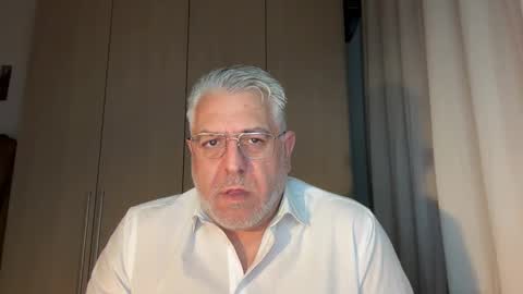 maxbillo online show from 13, 4, 2026