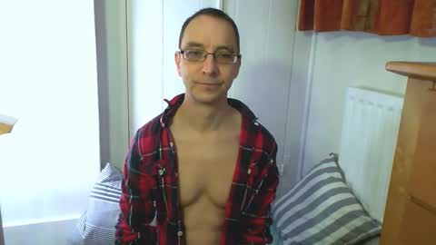 Max Davies online show from 15, 12, 2025