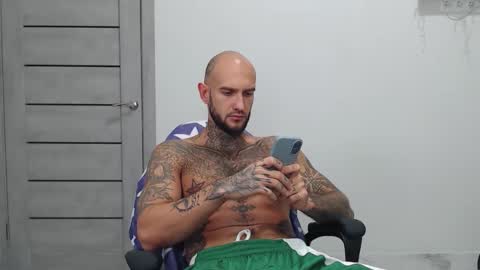 Maximus Fox online show from 10, 10, 2025