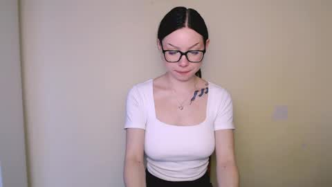 Joanna online show from 9, 5, 2026