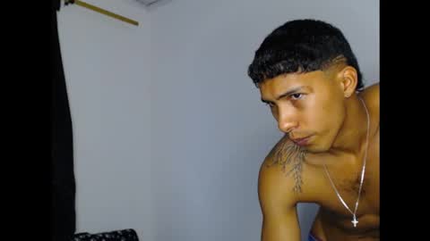 Maximo Aron Vega online show from 21, 12, 2024