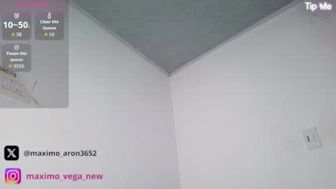 Maximo Aron Vega online show from 15, 9, 2025