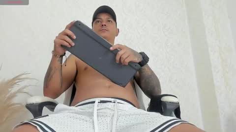 maximohall online show from 20, 9, 2025