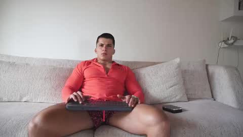 Sebastian online show from 11, 10, 2025