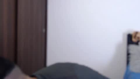 Independent Model online show from 4, 1, 2025