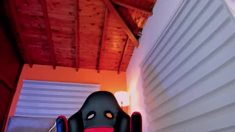 Maximus Clark online show from 21, 2, 2026