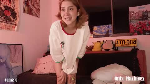 Snapshot of maxine_8 chatting on 27, 2, 2026 Maxine online show from 27, 2, 2026