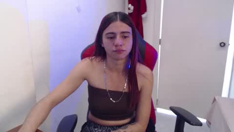 Snapshot of maxinesex_ chatting on 11, 5, 2026 maxinesex_ online show from 11, 5, 2026