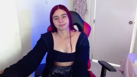 Snapshot of maxinesex_ chatting on 17, 7, 2026 maxinesex_ online show from 17, 7, 2026