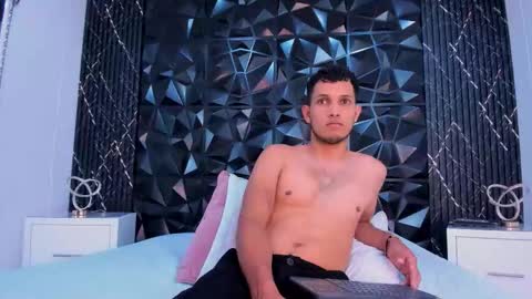 Snapshot of maxistanford chatting on 2, 3, 2026 maxistanford online show from 2, 3, 2026