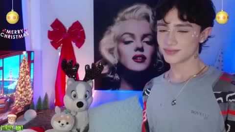 Snapshot of maxiy_001 chatting on 5, 12, 2024 Max online show from 5, 12, 2024