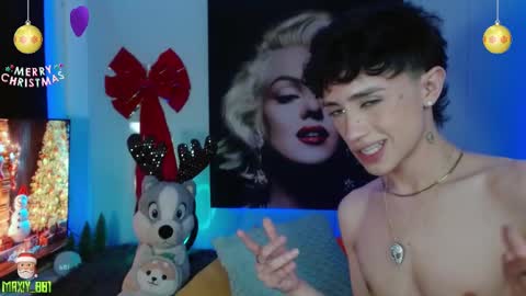Snapshot of maxiy_001 chatting on 16, 12, 2024 Max online show from 16, 12, 2024