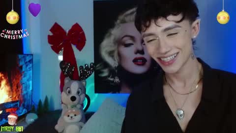 Snapshot of maxiy_001 chatting on 18, 12, 2024 Max online show from 18, 12, 2024