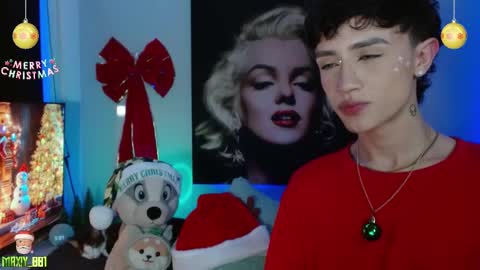 Snapshot of maxiy_001 chatting on 21, 12, 2024 Max online show from 21, 12, 2024