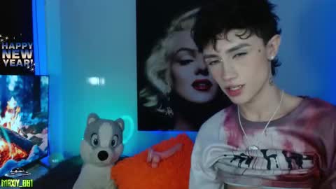 Snapshot of maxiy_001 chatting on 4, 1, 2025 Max online show from 4, 1, 2025