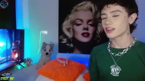 Snapshot of maxiy_001 chatting on 15, 9, 2025 Max online show from 15, 9, 2025