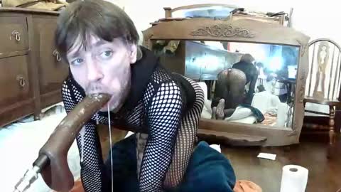 maxjr8008 online show from 3, 11, 2025