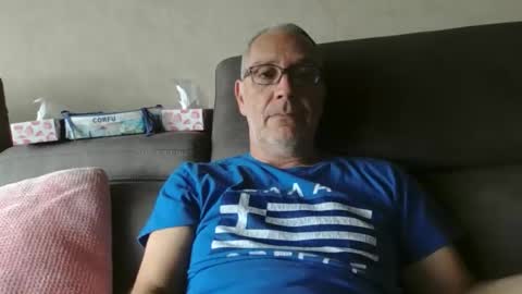 Snapshot of maxou569 chatting on 5, 10, 2025 maxou569 online show from 5, 10, 2025