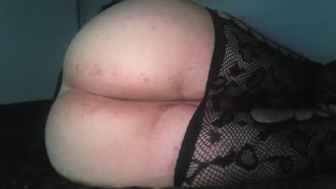 Snapshot of maxtastey chatting on 5, 1, 2025 Maxtastey online show from 5, 1, 2025