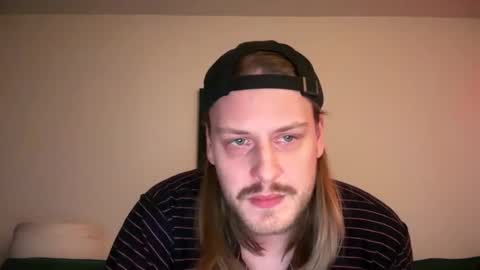 Max Watts online show from 14, 12, 2025