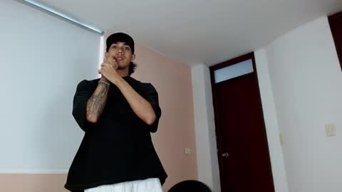 Snapshot of maxx_heatt chatting on 4, 10, 2025 Maxx online show from 4, 10, 2025
