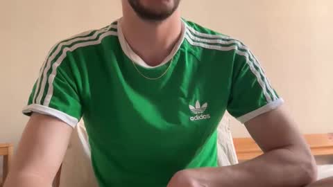 MaxXxurbate online show from 25, 3, 2026