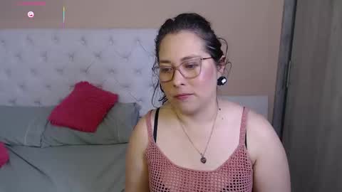 May online show from 4, 12, 2025