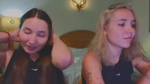 Dani and May online show from 5, 7, 2026