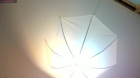 Snapshot of may_fox06 chatting on 11, 9, 2025 MAY online show from 11, 9, 2025