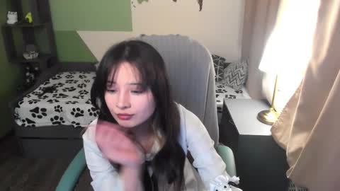 Snapshot of may_lings chatting on 4, 3, 2026 may_lings online show from 4, 3, 2026