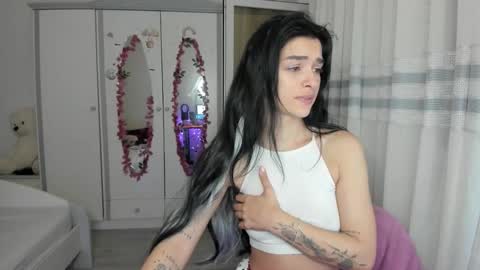 Snapshot of maya_and_guests chatting on 12, 2, 2026 Maya online show from 12, 2, 2026