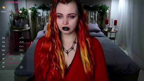 Maya Mils online show from 28, 12, 2024