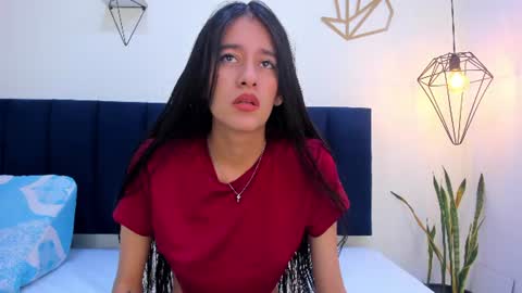 Snapshot of mayaevansmg chatting on 12, 7, 2026 SOFIA online show from 12, 7, 2026