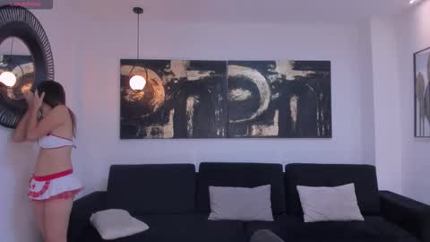 Snapshot of mayahoffman_ chatting on 5, 2, 2026 M A Y A H O F F M A N online show from 5, 2, 2026