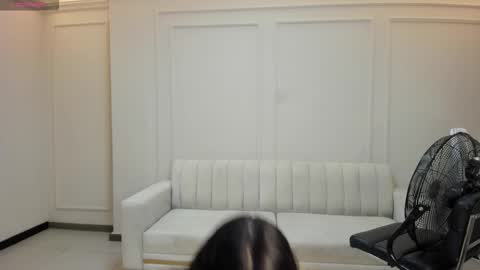 Snapshot of mayahoffman_ chatting on 11, 2, 2026 M A Y A H O F F M A N online show from 11, 2, 2026