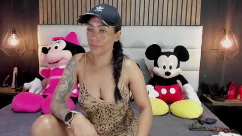Snapshot of mayarusell01 chatting on 15, 1, 2025 Nicolle Ruselle Hello my lovely schedule for great fun from 630 am and end 800 pm Colombian time I wait for you online show from 15, 1, 2025