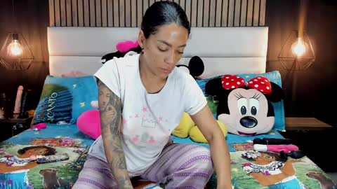 Snapshot of mayarusell01 chatting on 14, 2, 2025 Nicolle Ruselle Hello my lovely schedule for great fun from 630 am and end 800 pm Colombian time I wait for you online show from 14, 2, 2025