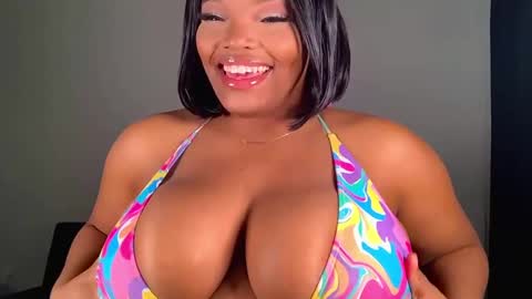 MayBabi online show from 15, 12, 2024