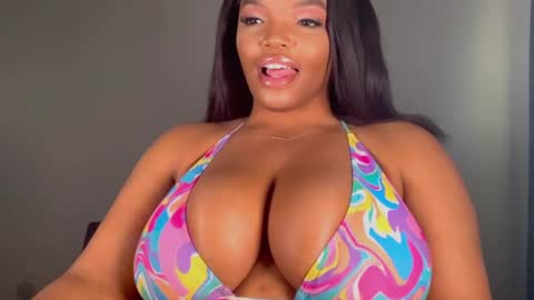 MayBabi online show from 1, 2, 2025