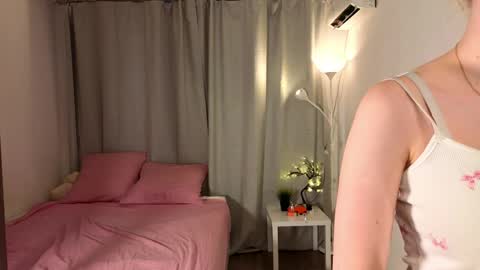 Snapshot of maybaybe chatting on 28, 5, 2026 Alice online show from 28, 5, 2026