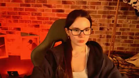 maybloom_ online show from 1, 3, 2026