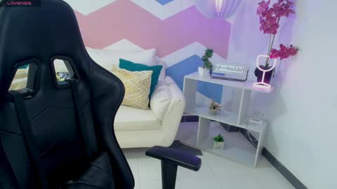 mayli_marie online show from 27, 3, 2026