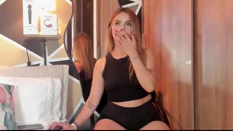 MaylinFox online show from 11, 9, 2025