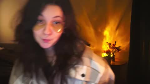 Mary  . online show from 15, 12, 2025