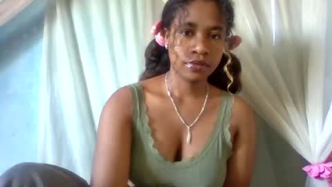 Snapshot of mayrah5 chatting on 17, 7, 2026 mayrah online show from 17, 7, 2026
