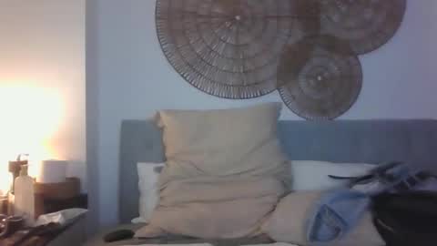 maythe4bwu online show from 18, 2, 2025