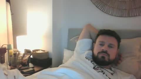 maythe4bwu online show from 19, 2, 2025