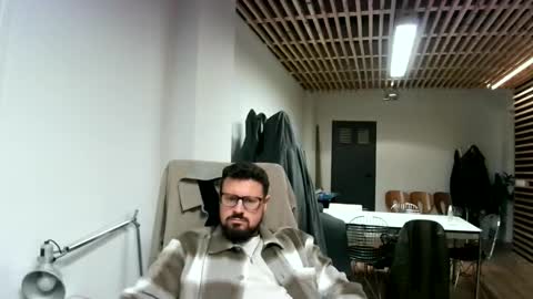 maythe4bwu online show from 23, 10, 2025